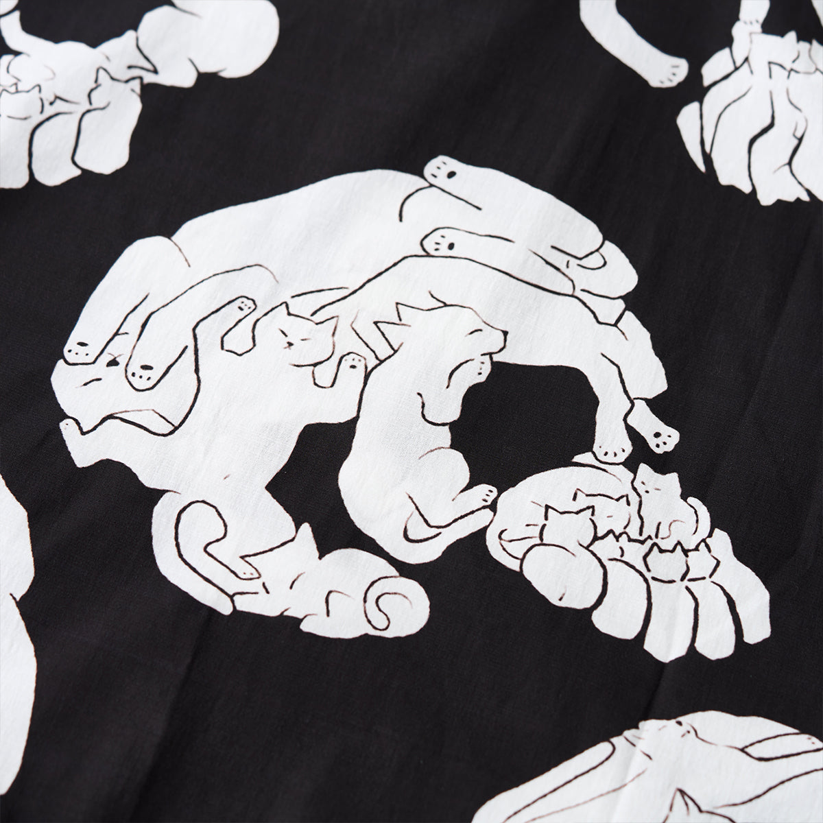 Cat And Skull Ukiyo-E Style Printed Cotton Linen Aloha Shirt