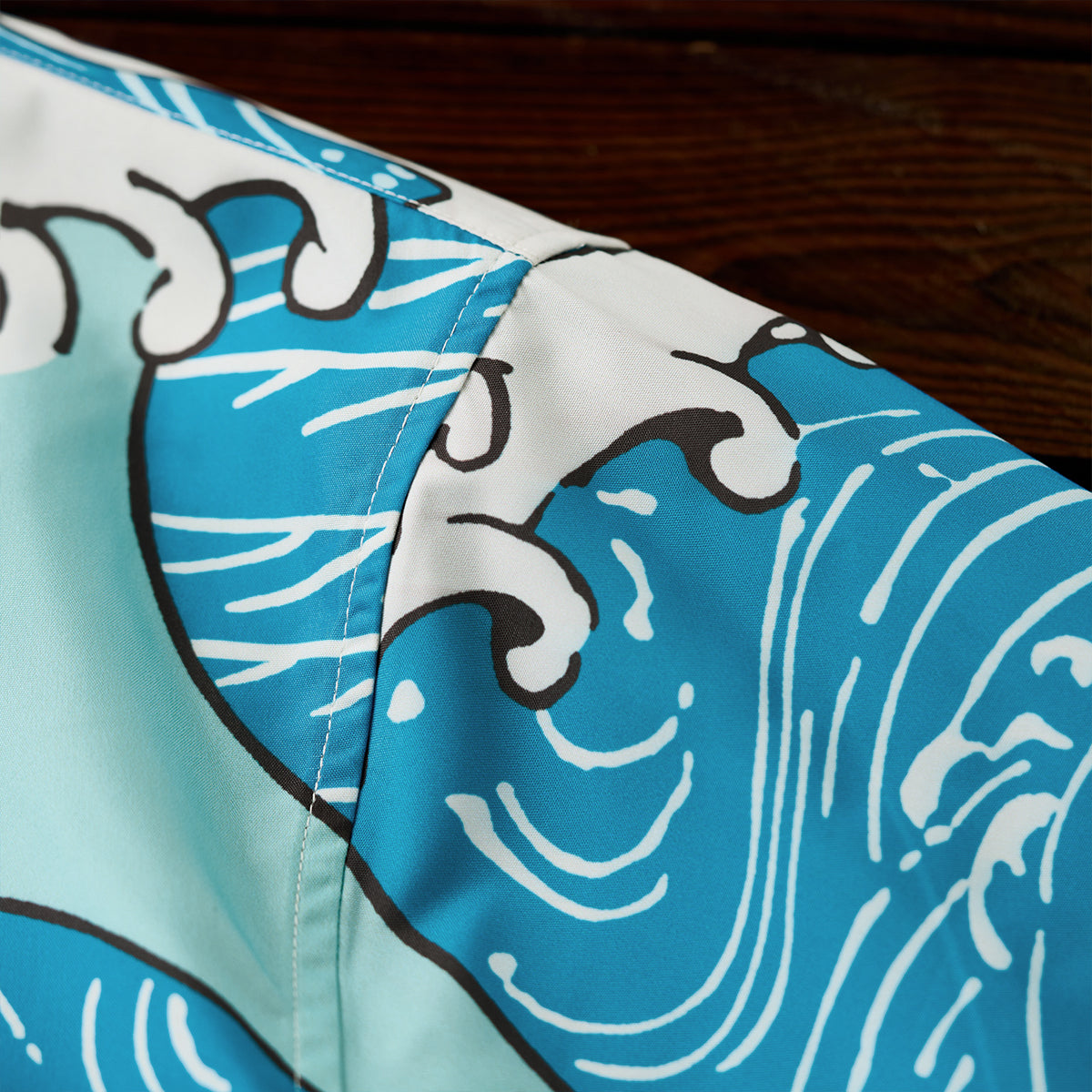 Blue Waves Ukiyo-E Style Print Short-Sleeved Open-Collar Shirt